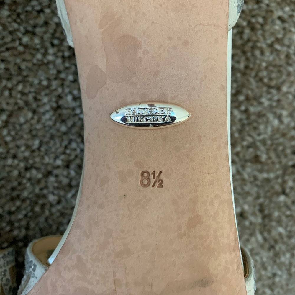 Badgley Mischka Silver and Cream Heels - Picture 10 of 14
